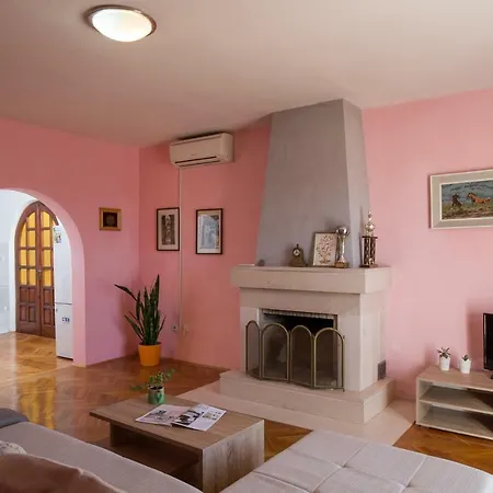 Apartment Jasna *